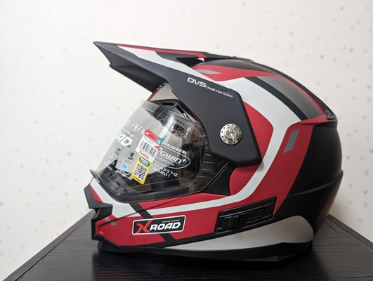 新しいヘルメットX-ROAD
